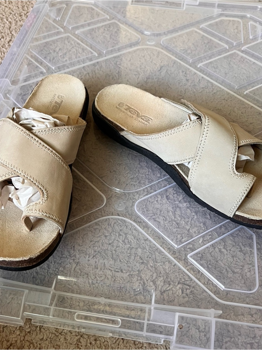 Teva Cream Waterproof Leather Crossover Slide Sandals Size 8